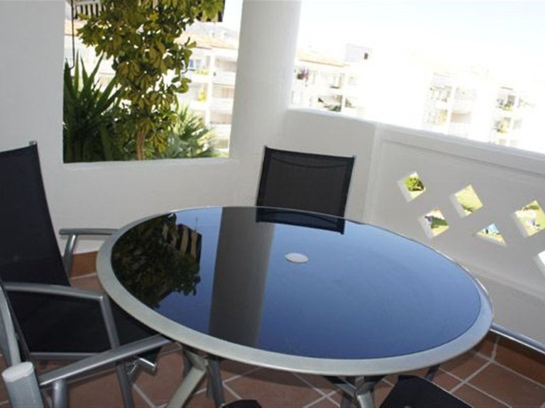 Apartment for Sale in Puerto Banús, Malaga 11