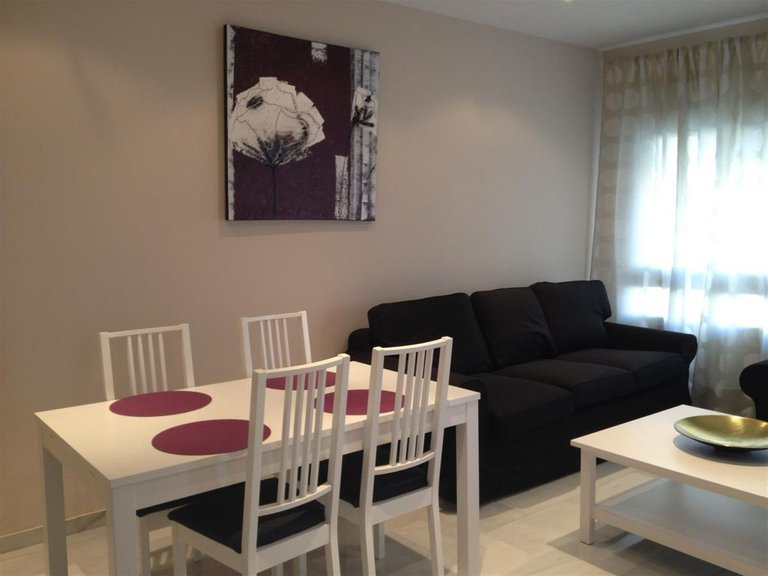 Apartment for Sale in Puerto Banús, Malaga 2