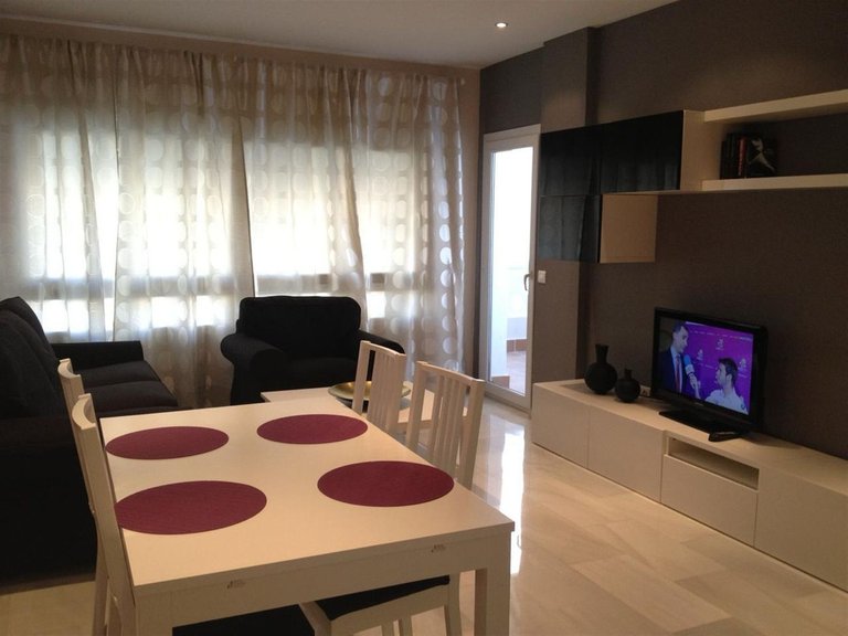 Apartment for Sale in Puerto Banús, Malaga 4