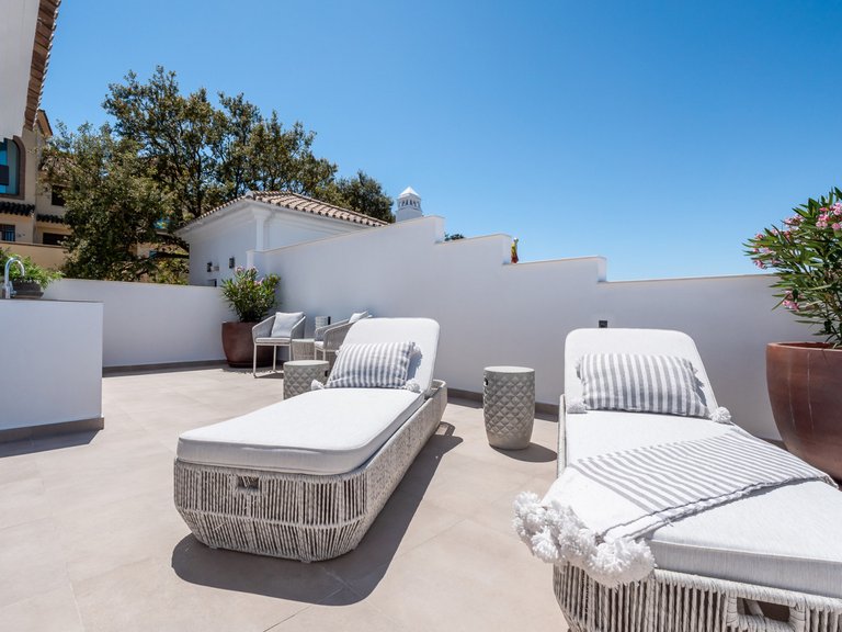 Town House for Sale in La Mairena, Malaga 22