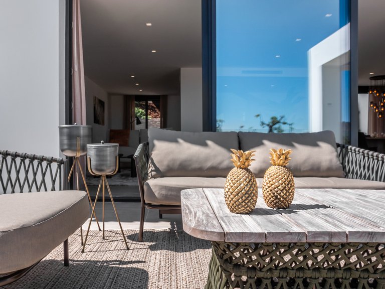 Town House for Sale in La Mairena, Malaga 3