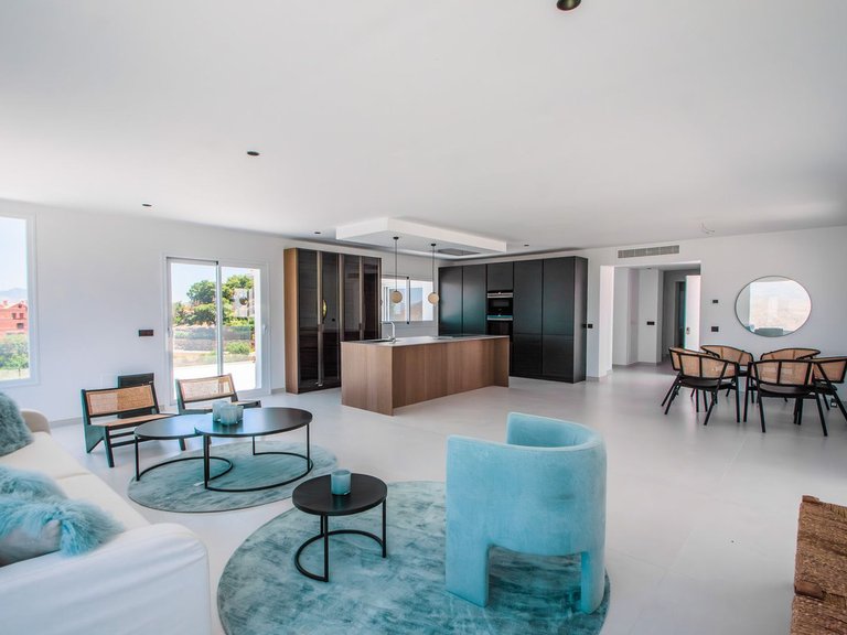 Apartment for Sale in La Mairena, Malaga 2