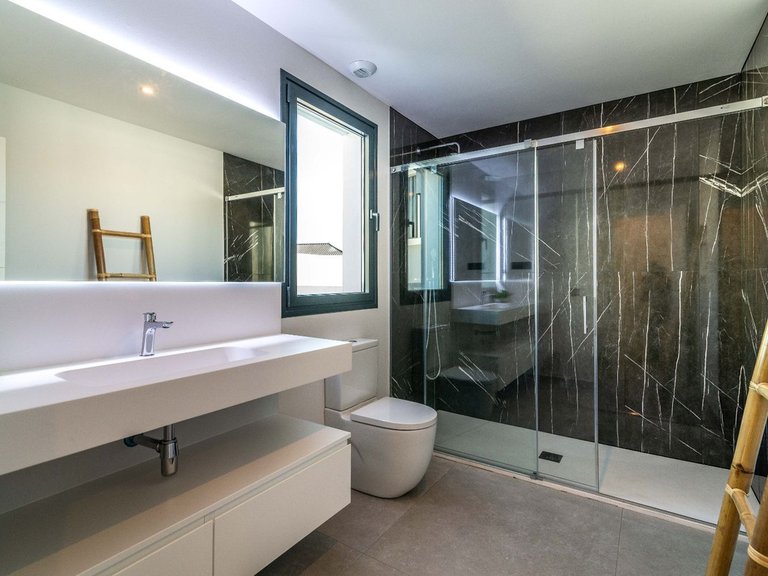 Apartment for Sale in Estepona, Malaga 31