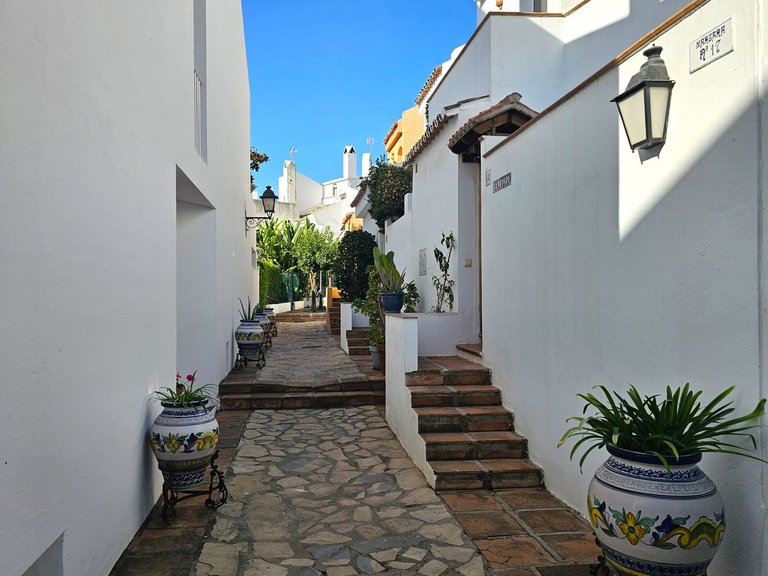 Town House for Sale in Nueva Andalucía, Malaga 21