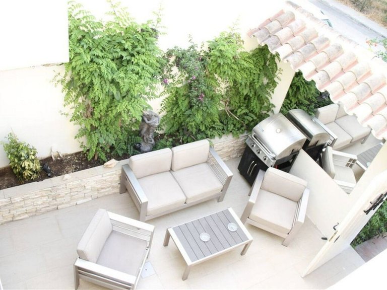 Town House for Sale in Nueva Andalucía, Malaga 4