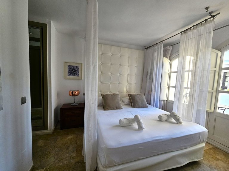 Town House for Sale in Nueva Andalucía, Malaga 8