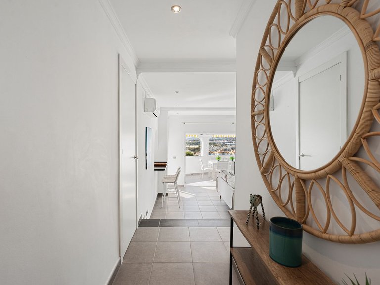 Town House for Sale in Nueva Andalucía, Malaga 17