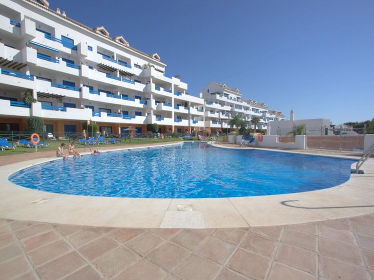 Apartment for Sale in La Duquesa, Malaga 1