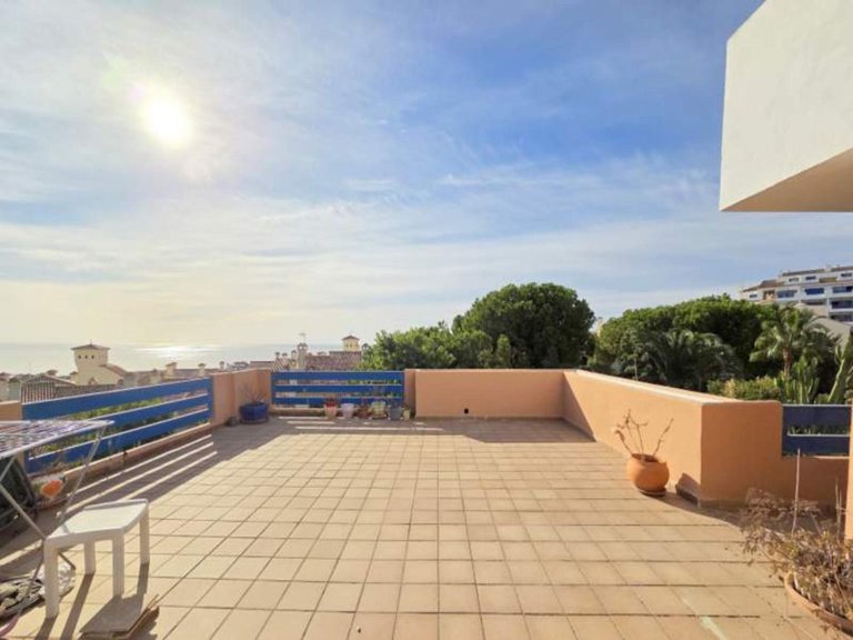 Apartment for Sale in La Duquesa, Malaga 19