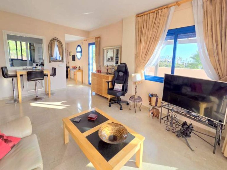 Apartment for Sale in La Duquesa, Malaga 2