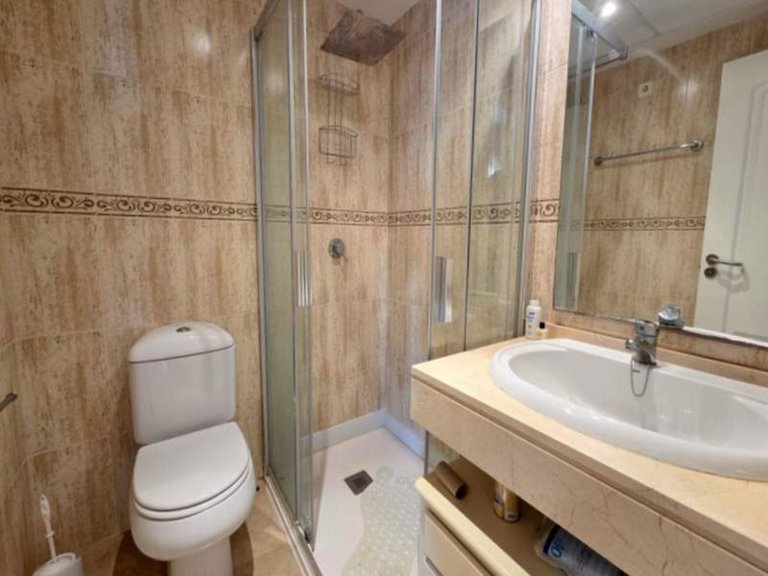 Apartment for Sale in La Duquesa, Malaga 9