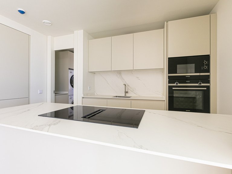 Apartment for Sale in Benahavís, Malaga 10