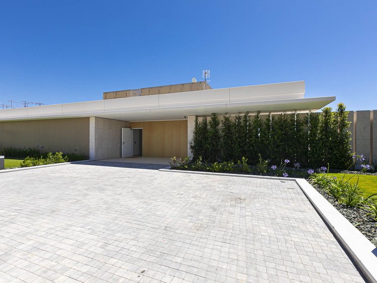 Apartment for Sale in Benahavís, Malaga 13