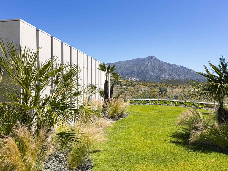 Apartment for Sale in Benahavís, Malaga 15