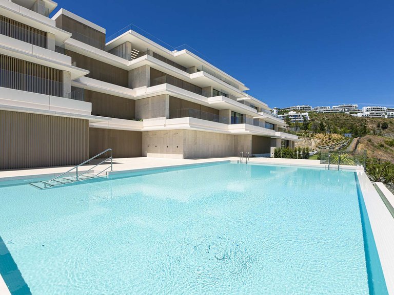 Apartment for Sale in Benahavís, Malaga 2