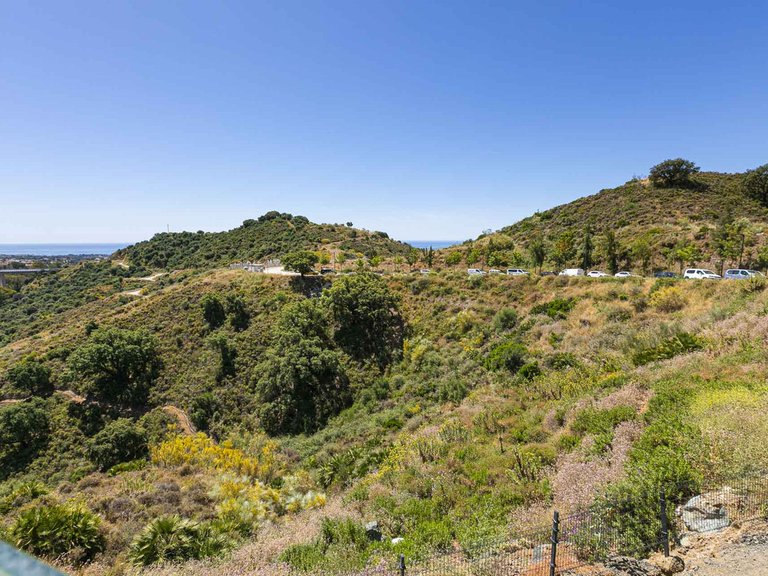 Apartment for Sale in Benahavís, Malaga 38