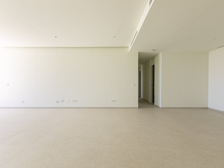 Apartment for Sale in Benahavís, Malaga 9