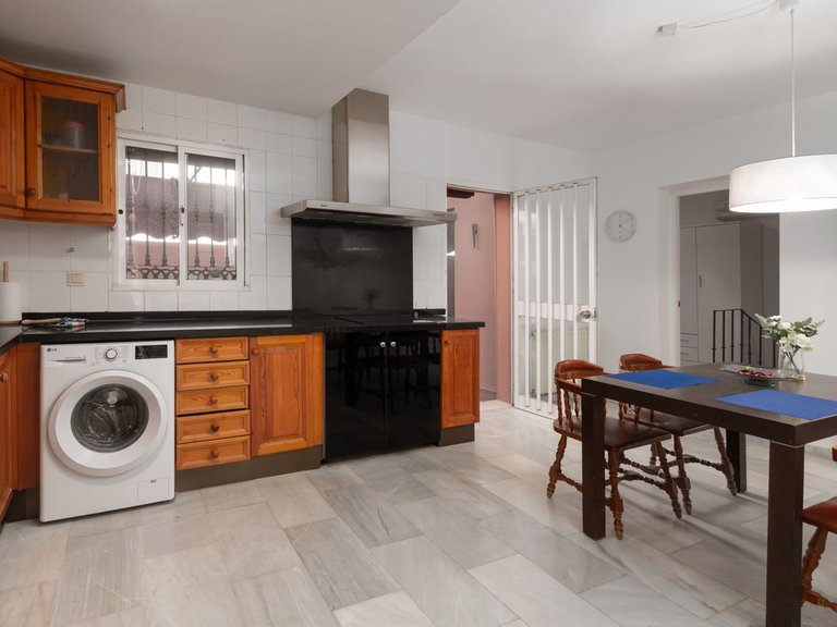 Town House for Sale in Las Lagunas, Malaga 10