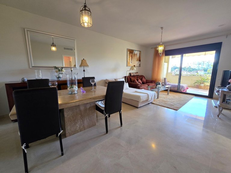 Apartment for Sale in Guadalmina Alta, Malaga 7