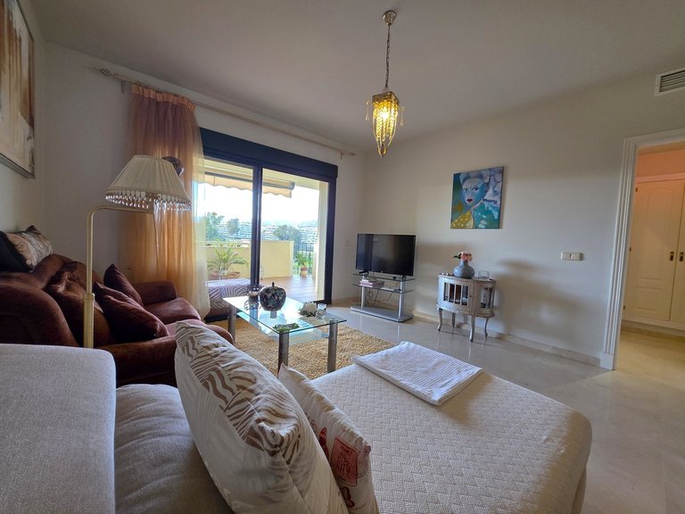 Apartment for Sale in Guadalmina Alta, Malaga 8