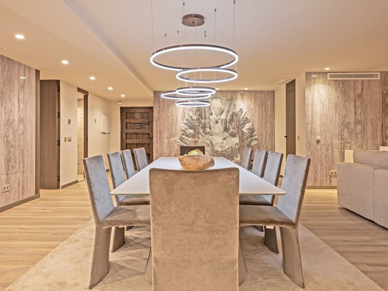 Apartment for Sale in Puerto Banús, Malaga 15