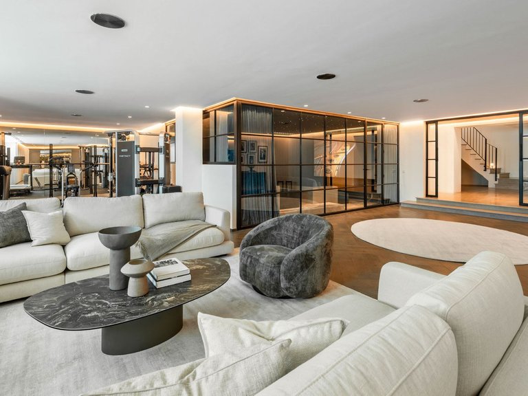 Villa for Sale in Benahavís, Malaga 19