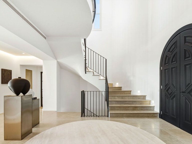 Villa for Sale in Benahavís, Malaga 8