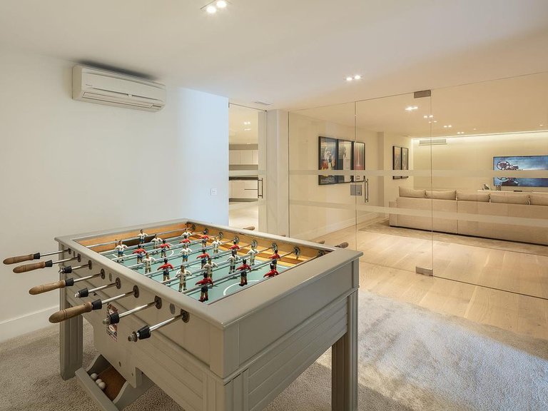Villa for Sale in Marbella, Malaga 19