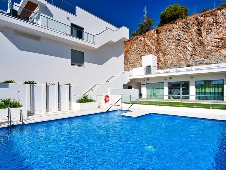 Apartment for Sale in Benalmadena, Malaga 1