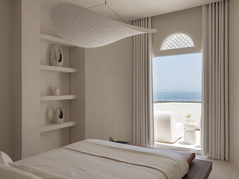 Penthouse for Sale in The Golden Mile, Malaga 10