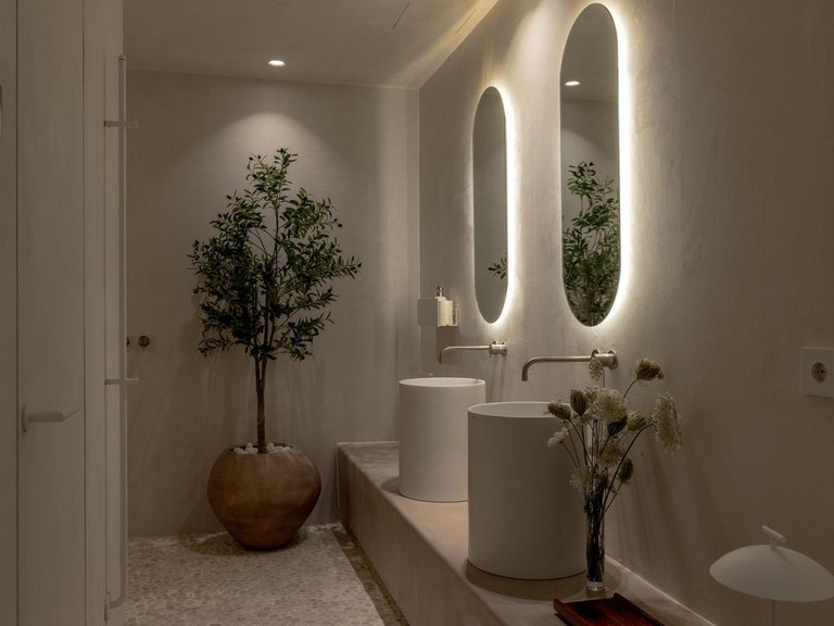 Penthouse for Sale in The Golden Mile, Malaga 12