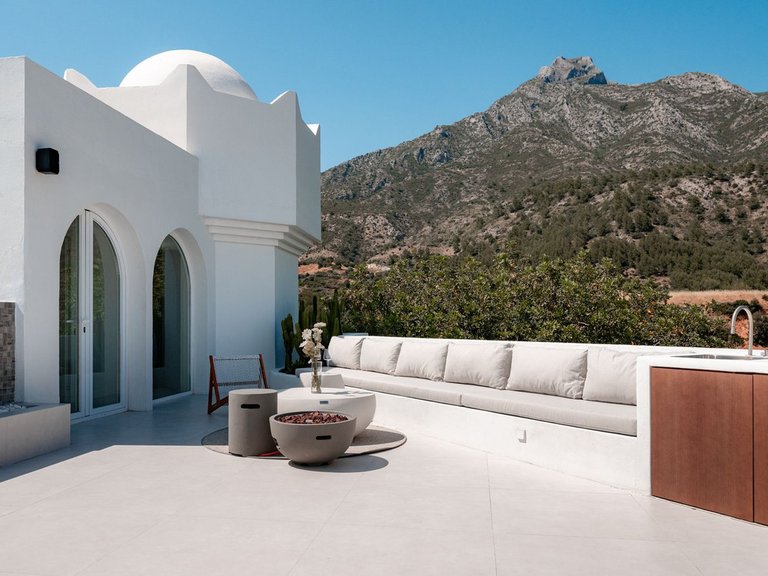 Penthouse for Sale in The Golden Mile, Malaga 15