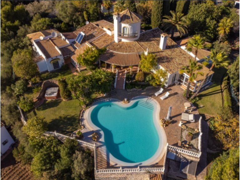 Villa for Sale in Mijas, Malaga 2