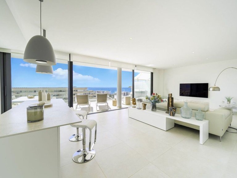 Apartment for Sale in Fuengirola, Malaga 2
