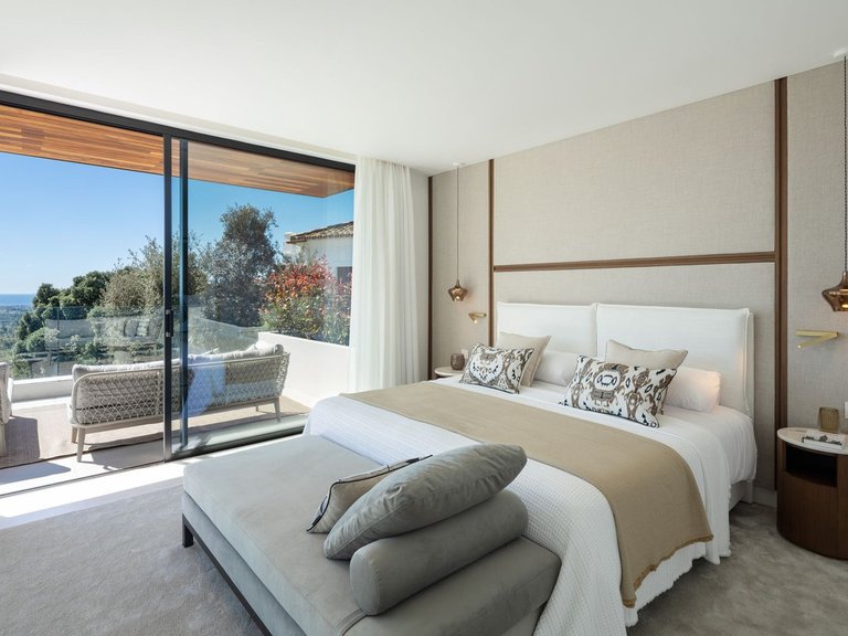 Villa for Sale in Benahavís, Malaga 10