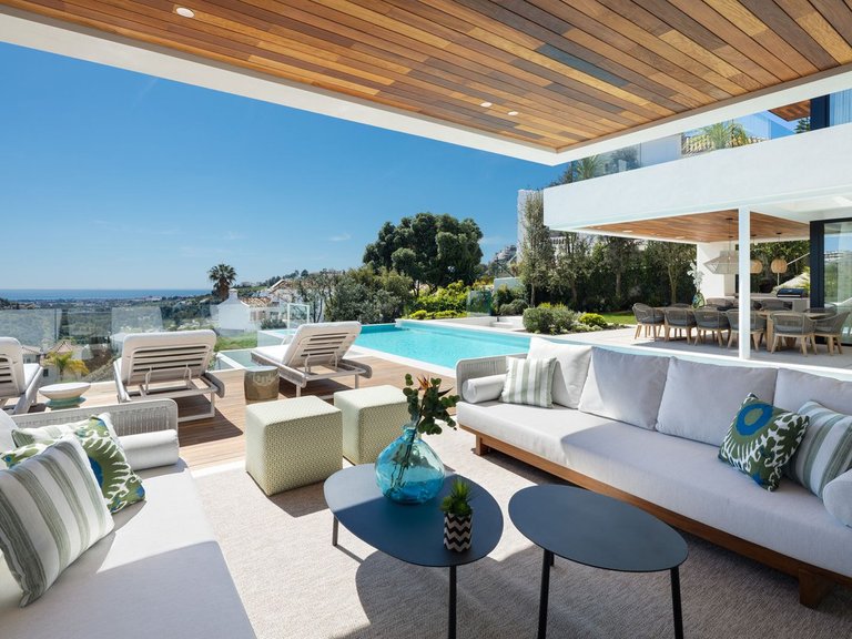 Villa for Sale in Benahavís, Malaga 3