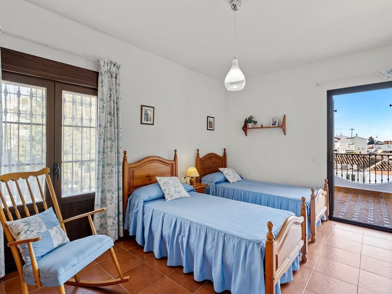 Villa for Sale in Arroyo De La Miel, Malaga 20