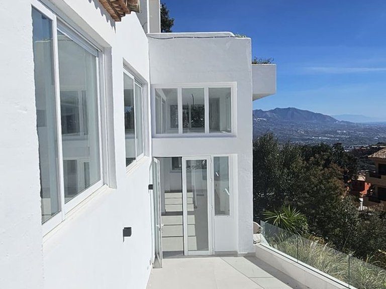 Apartment for Sale in Inland La Mairena, Malaga 17