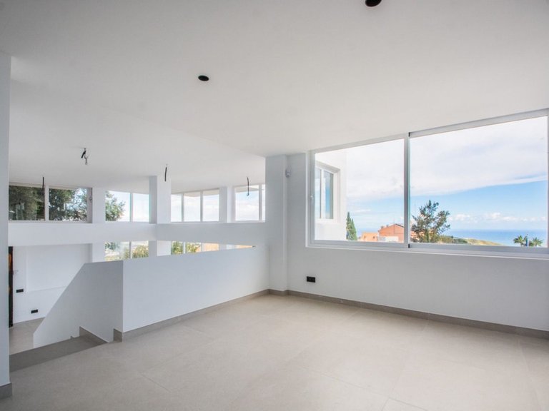 Apartment for Sale in Inland La Mairena, Malaga 25