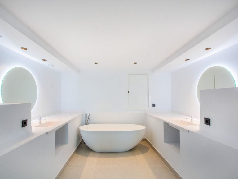 Apartment for Sale in Inland La Mairena, Malaga 6