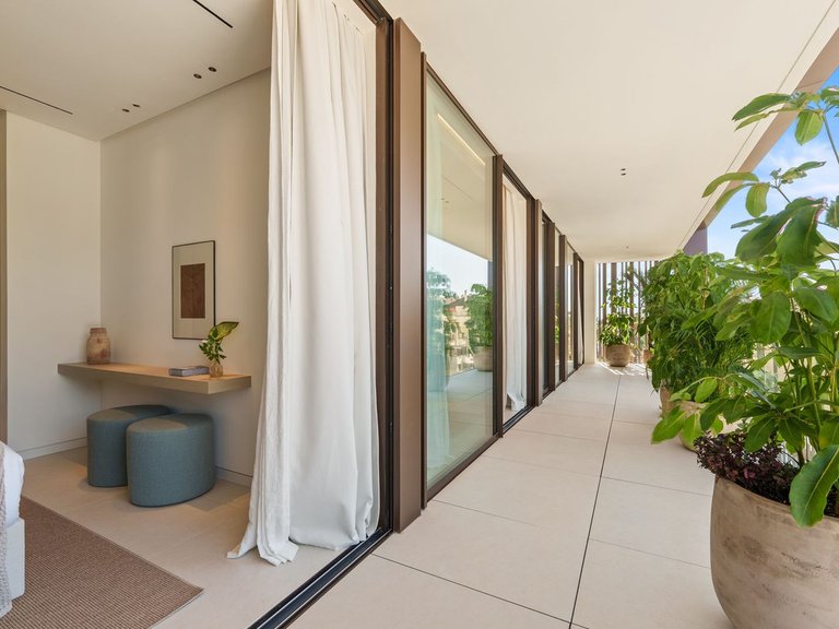 Villa for Sale in Marbella, Malaga 10