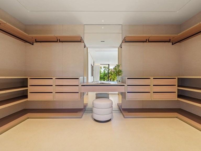 Villa for Sale in Marbella, Malaga 19