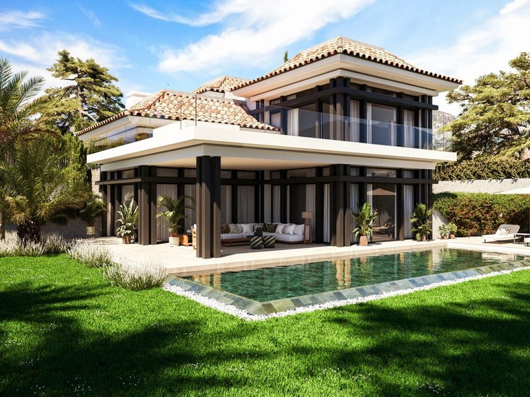 Villa for Sale in Costa del Sol The Golden Mile, Malaga 1