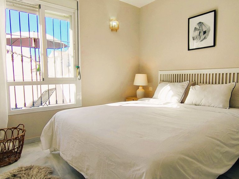 Apartment for Sale in Nueva Andalucía, Malaga 12