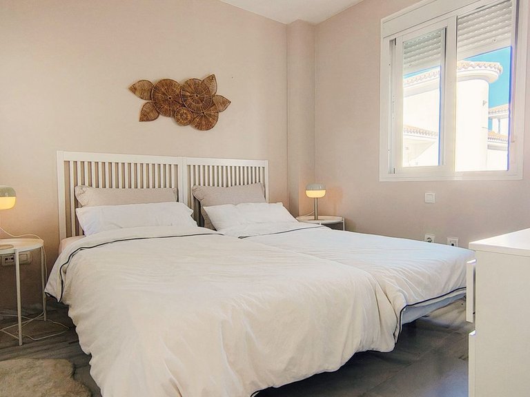 Apartment for Sale in Nueva Andalucía, Malaga 14