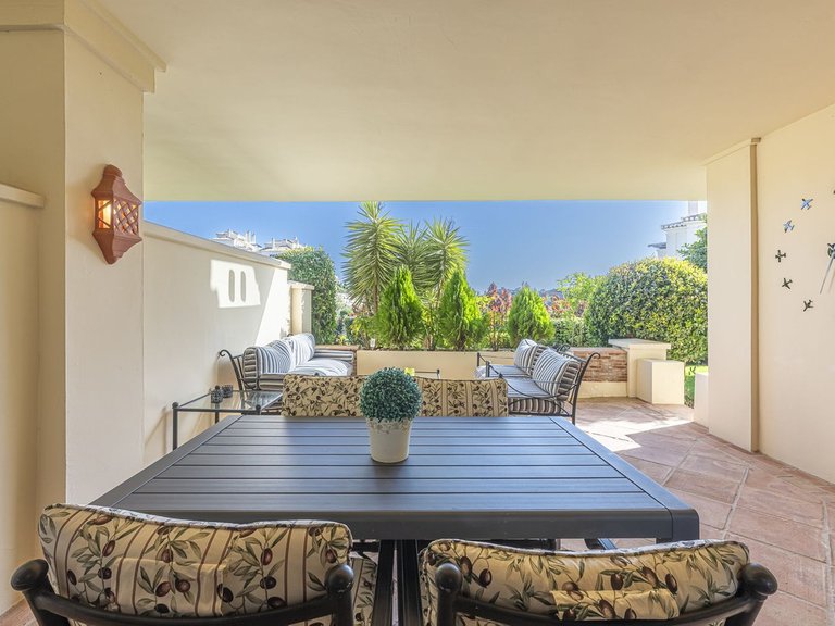 Apartment for Sale in Benahavís, Malaga 34