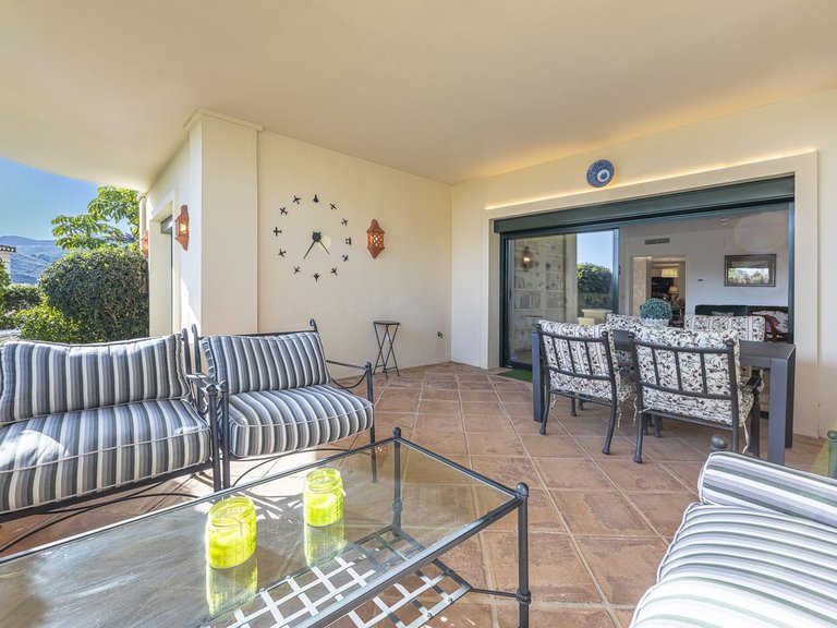 Apartment for Sale in Benahavís, Malaga 38