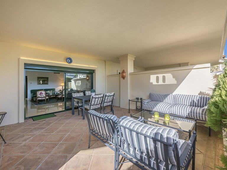 Apartment for Sale in Benahavís, Malaga 39