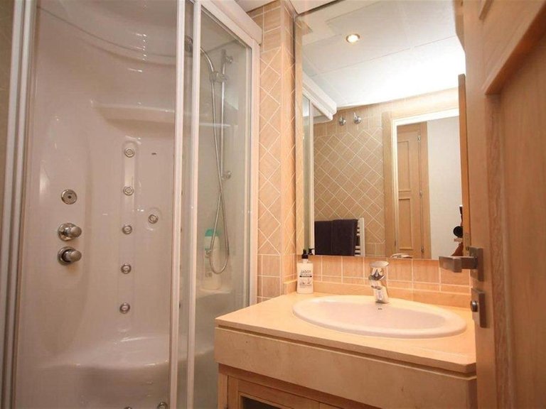 Apartment for Sale in La Duquesa, Malaga 4