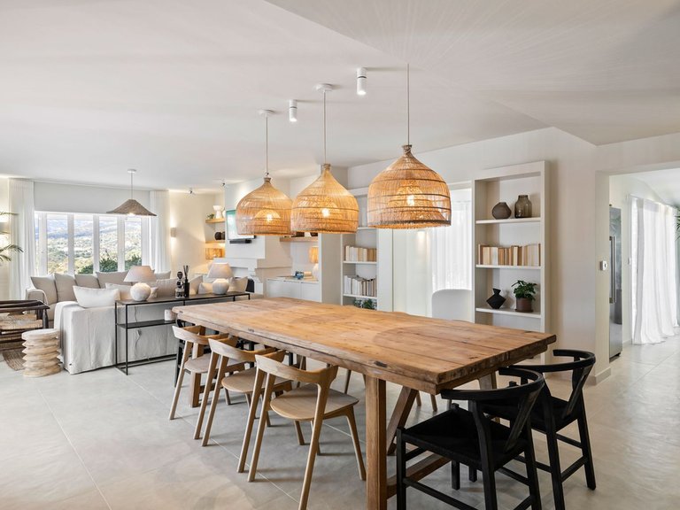 Villa for Sale in Hacienda Las Chapas, Malaga 10